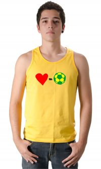 Camiseta Bola Brasil Coração
